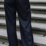 Arnie Says Reeve Drapey Pant Black