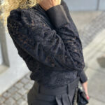 Urban Pioneers Corinne Blouse Black