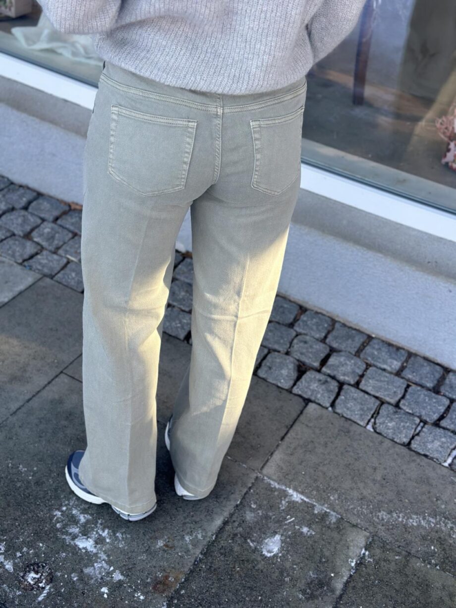 My Essential Wardrobe Lara Malo Wide Pant