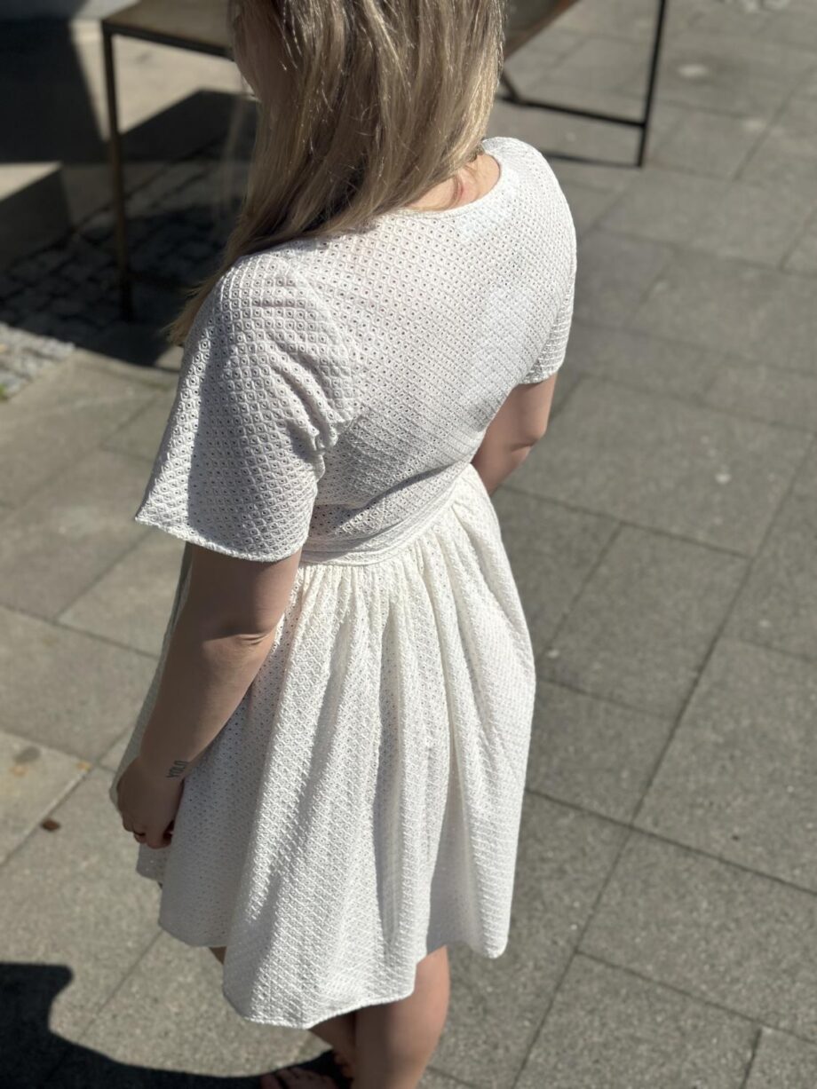 Selected Femme Beatrice Short Broderi Dress Snow White