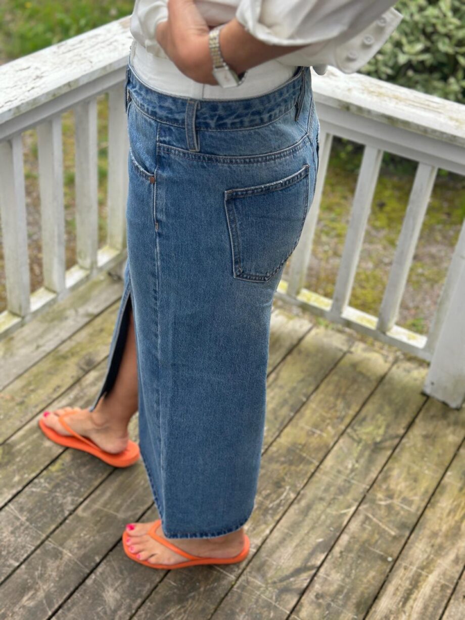 My Essential Wardrobe Liva Skirt
