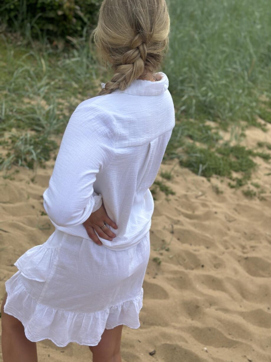 Neo Noir Bekka Linen Skirt White