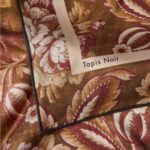 Tapis Noir Small Classical Golden Bloom Scarf 67x67