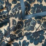 Tapis Noir Classical Blue Flower Scarf 88x88