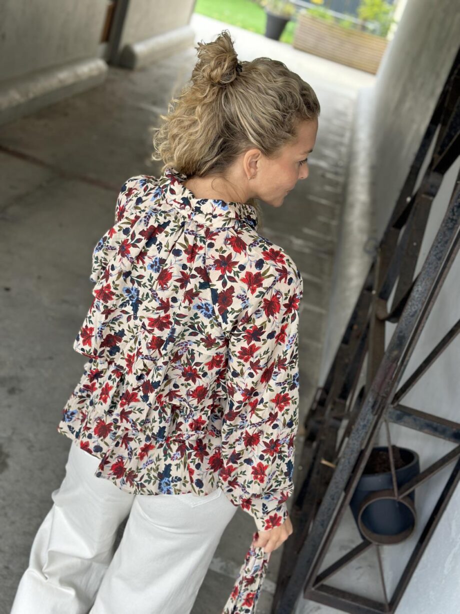YAS Aya Top Safari Print