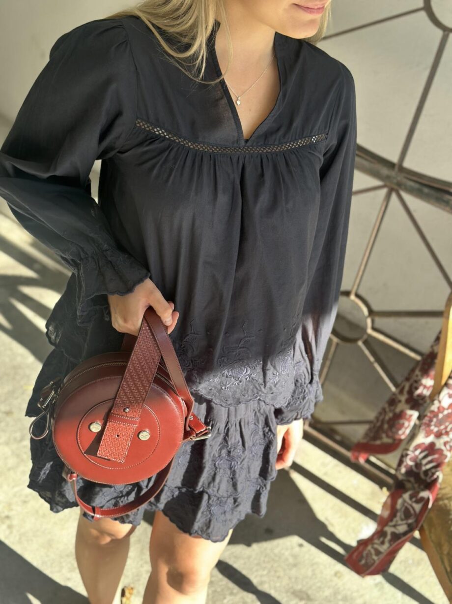 Neo Noir Line Emb Skirt Navy