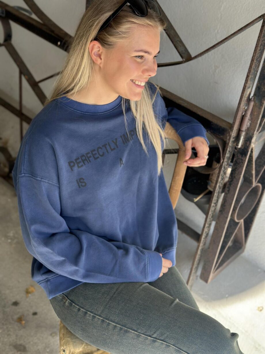 My Essential Wardrobe Diego Front Print Sweat