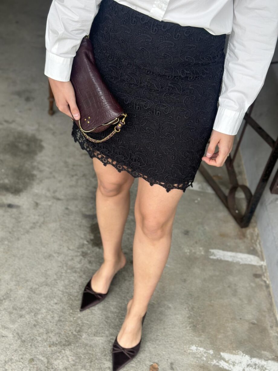 Arnie Says Yvette Lace Skirt Black