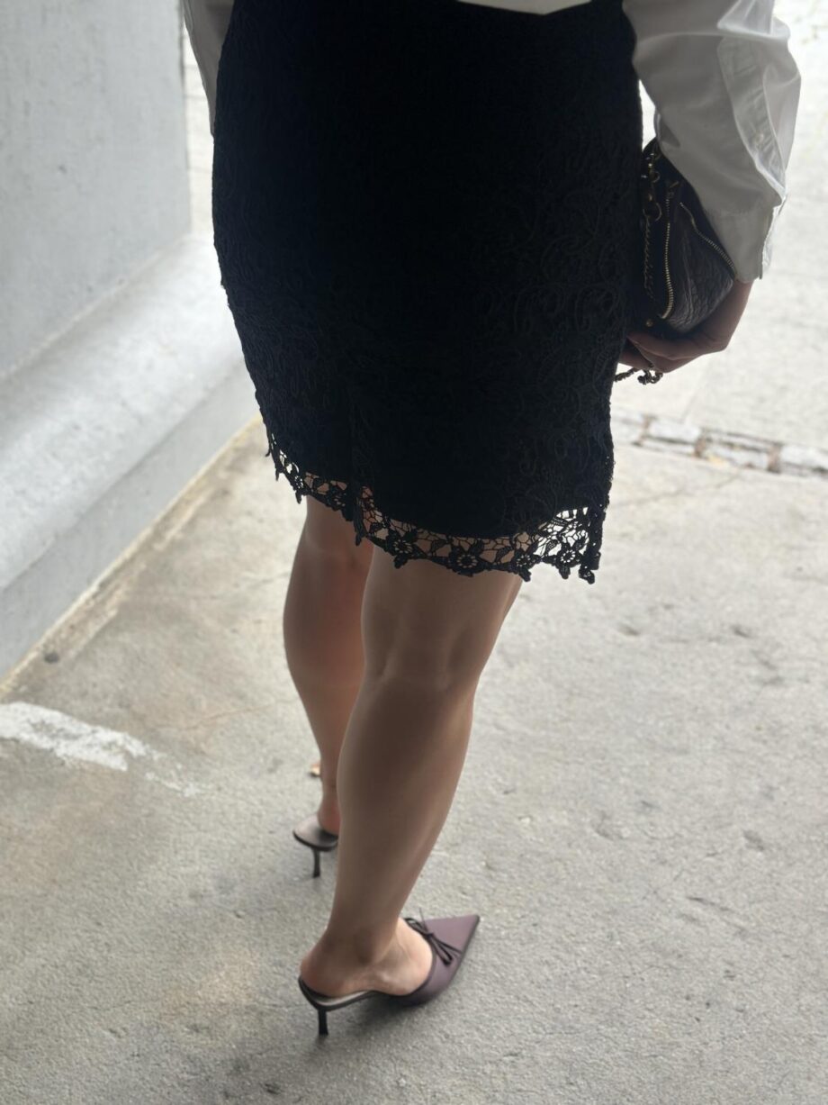 Arnie Says Yvette Lace Skirt Black