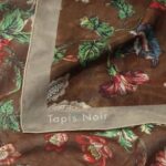 Tapis Noir Large Light Brown Flower Scarf