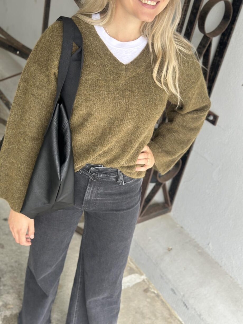 My Essential Wardrobe Rianna Knit Pullover Military
