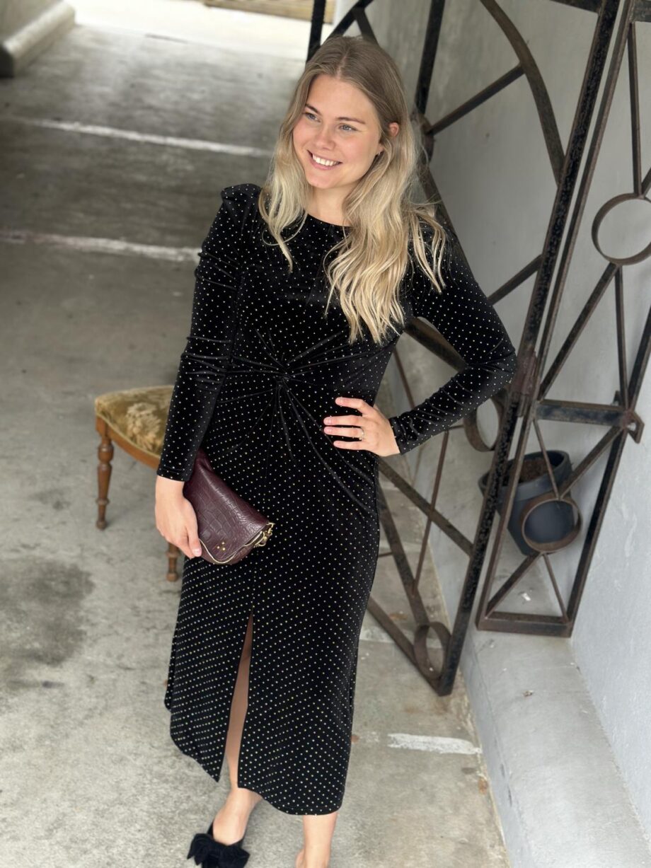YAS Hella Velour Midi Dress