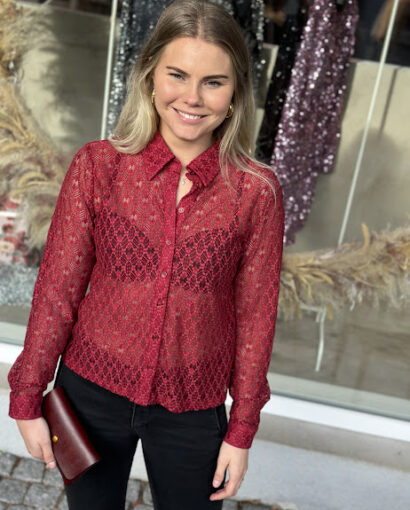 My Essential Wardrobe Viola Lace Shirt