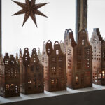 Village House Latern L