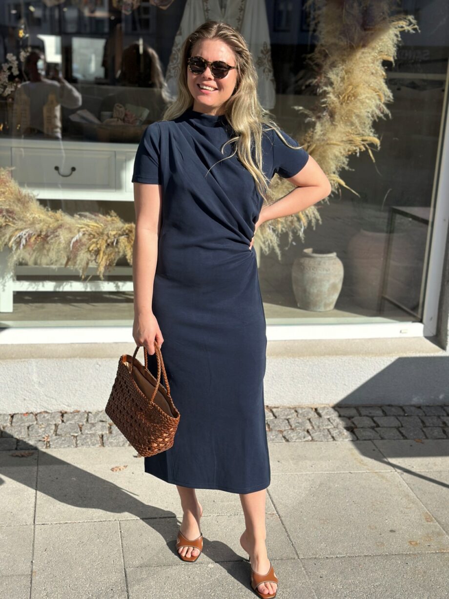 My Essential Wardrobe Helle Dress Blue