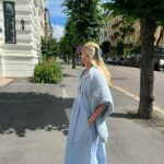 YAS Astor 2/4 Midi Dress Clear Blue