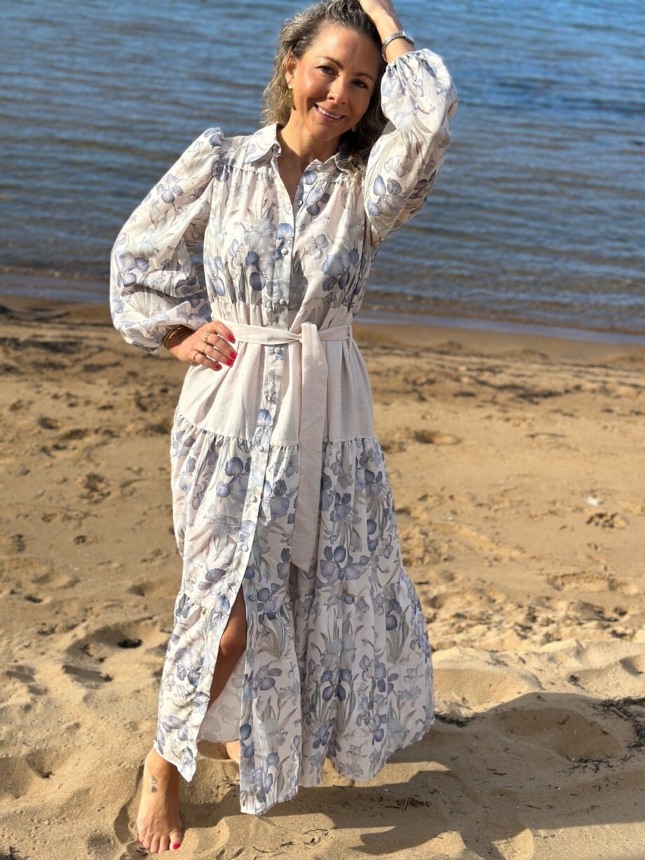 From Paris With Love Beige Blue R6327