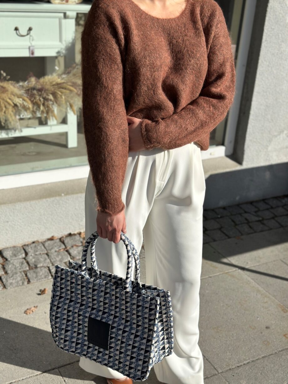 Arnie Says Harper Tote Bag