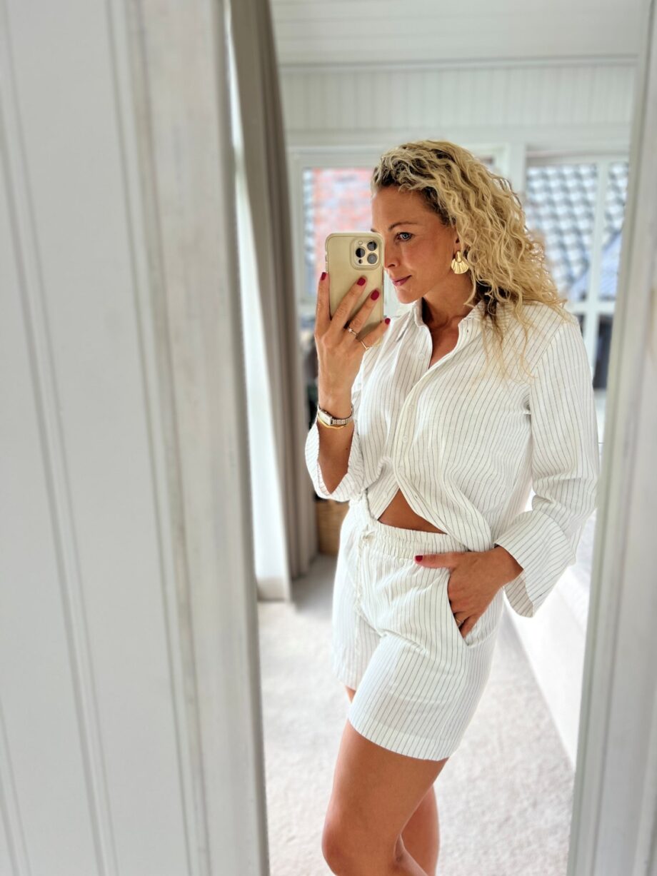 My Essential Wardrobe Jannie Shirt