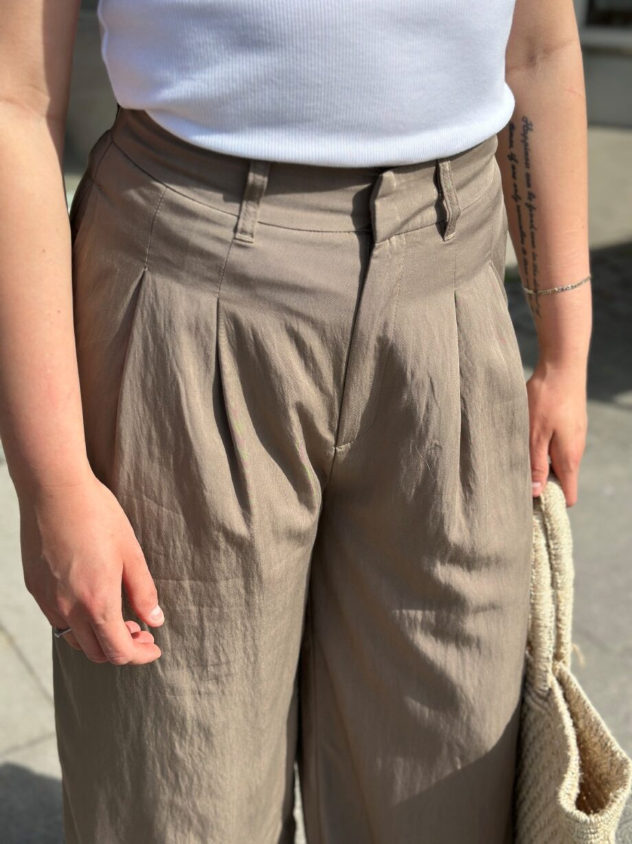 My Essential Wardrobe Gilda High Pant