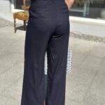 Urban Pioneers Isa Pant Navy