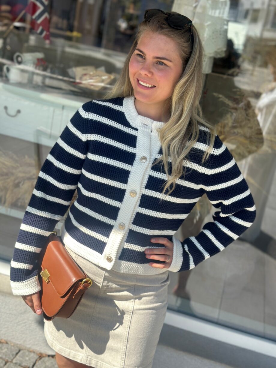 Urban Pioneers Valentine Cardigan Navy
