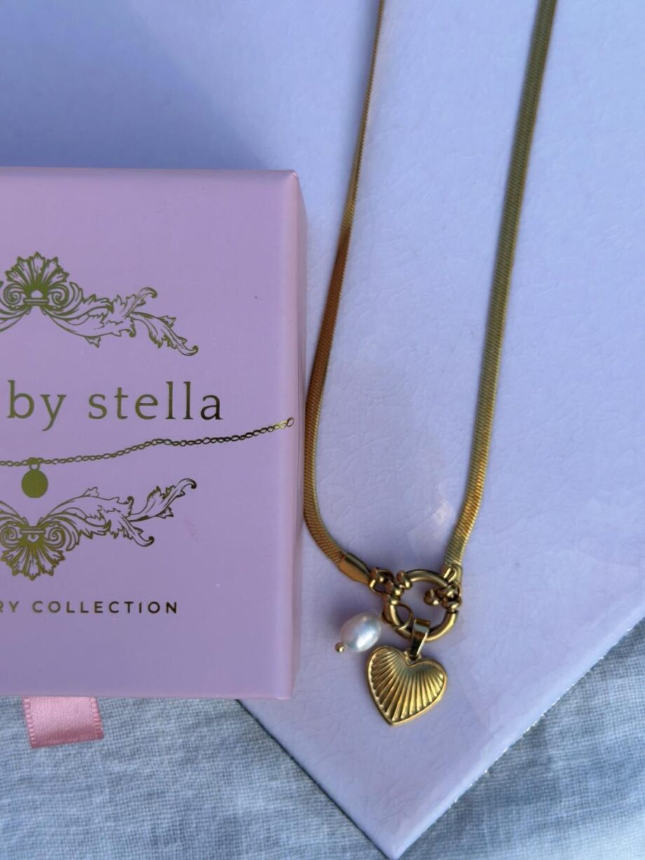MadebyStella Heart & Pearl Necklace