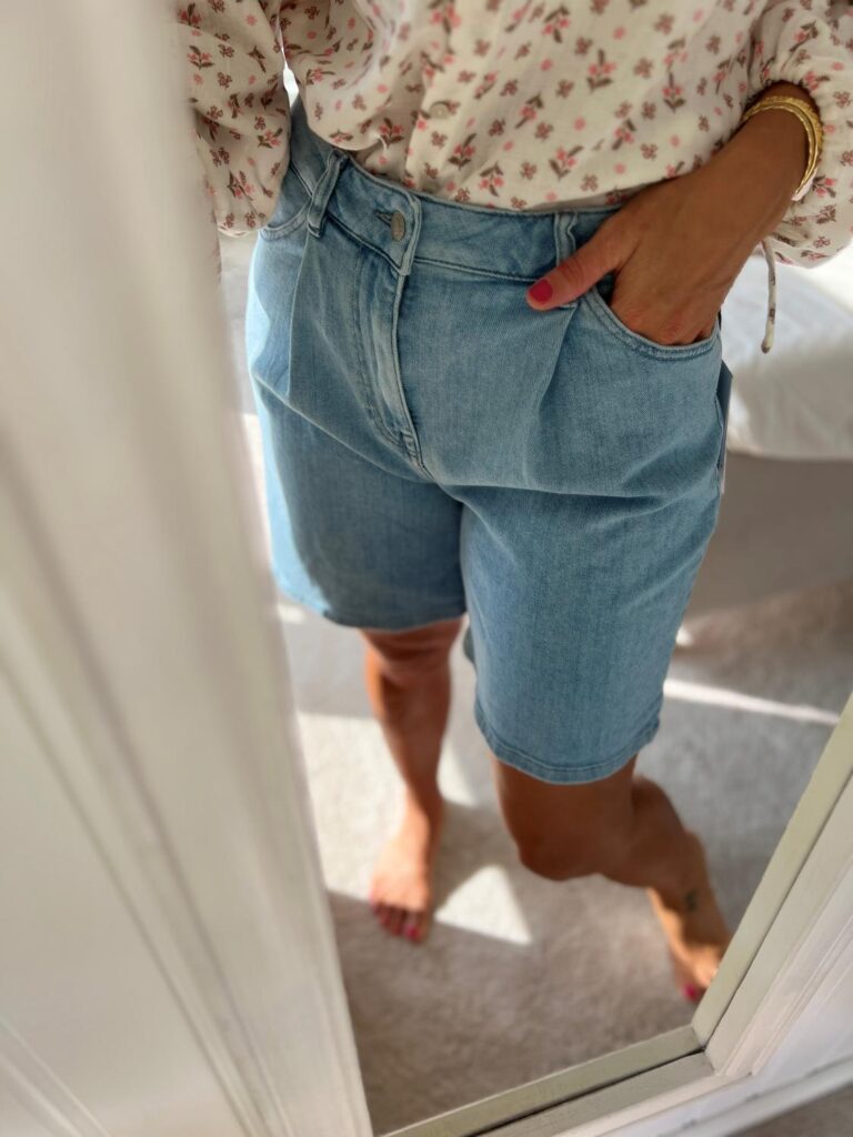 Selected Femme Anya-Gry Pleat Denim Shorts