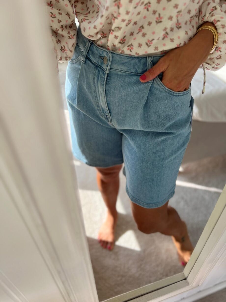 Selected Femme Anya-Gry Pleat Denim Shorts
