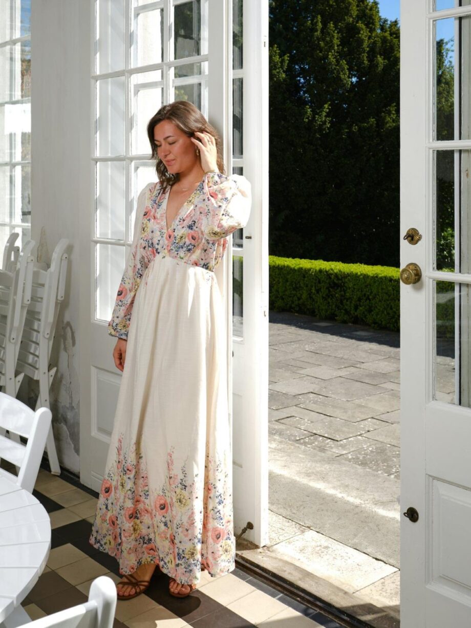 Neo Noir Silfi Flower Dress Creme