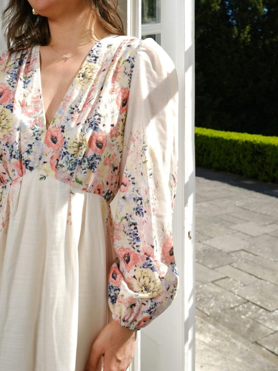 Neo Noir Silfi Flower Dress Creme