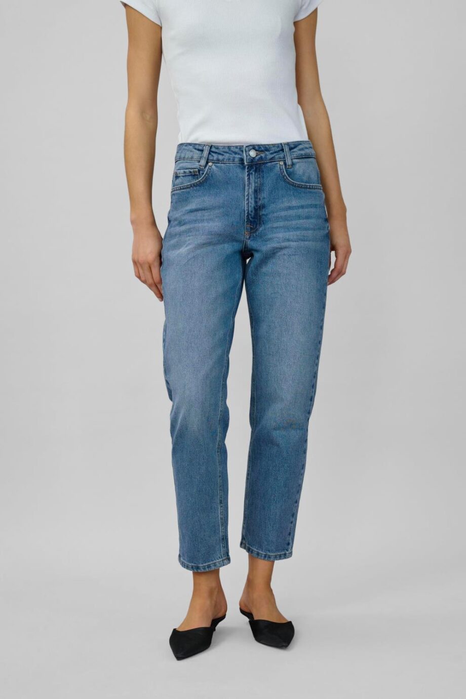 My Essential Wardrobe The Mommy 139 High Tapered 30"