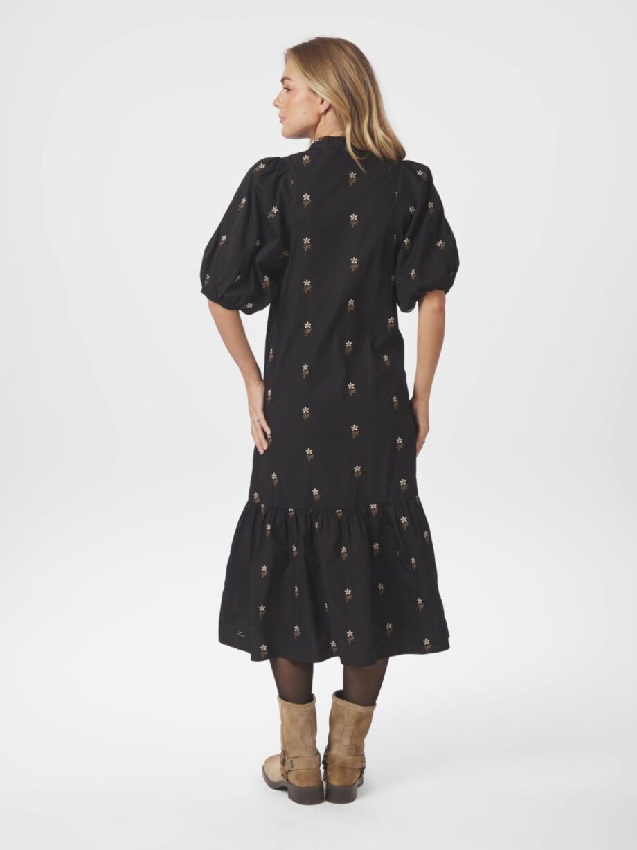 Neo Noir Veronica Flower Emb Dress