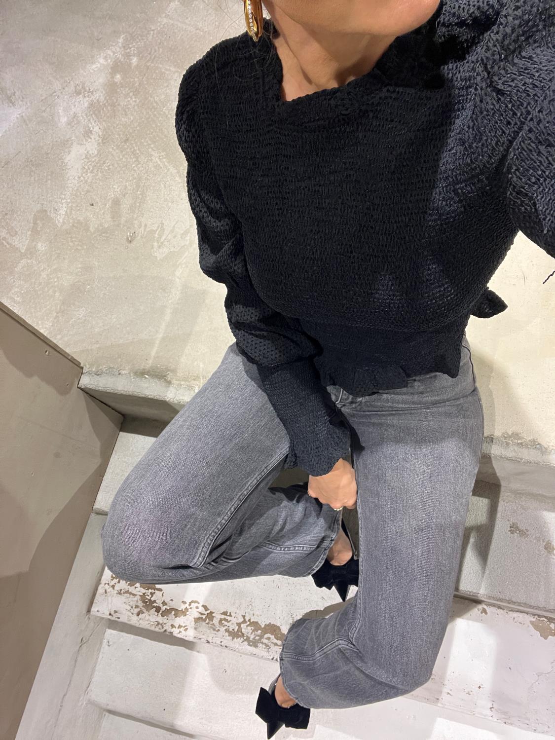 YAS Pira Smock Top Black