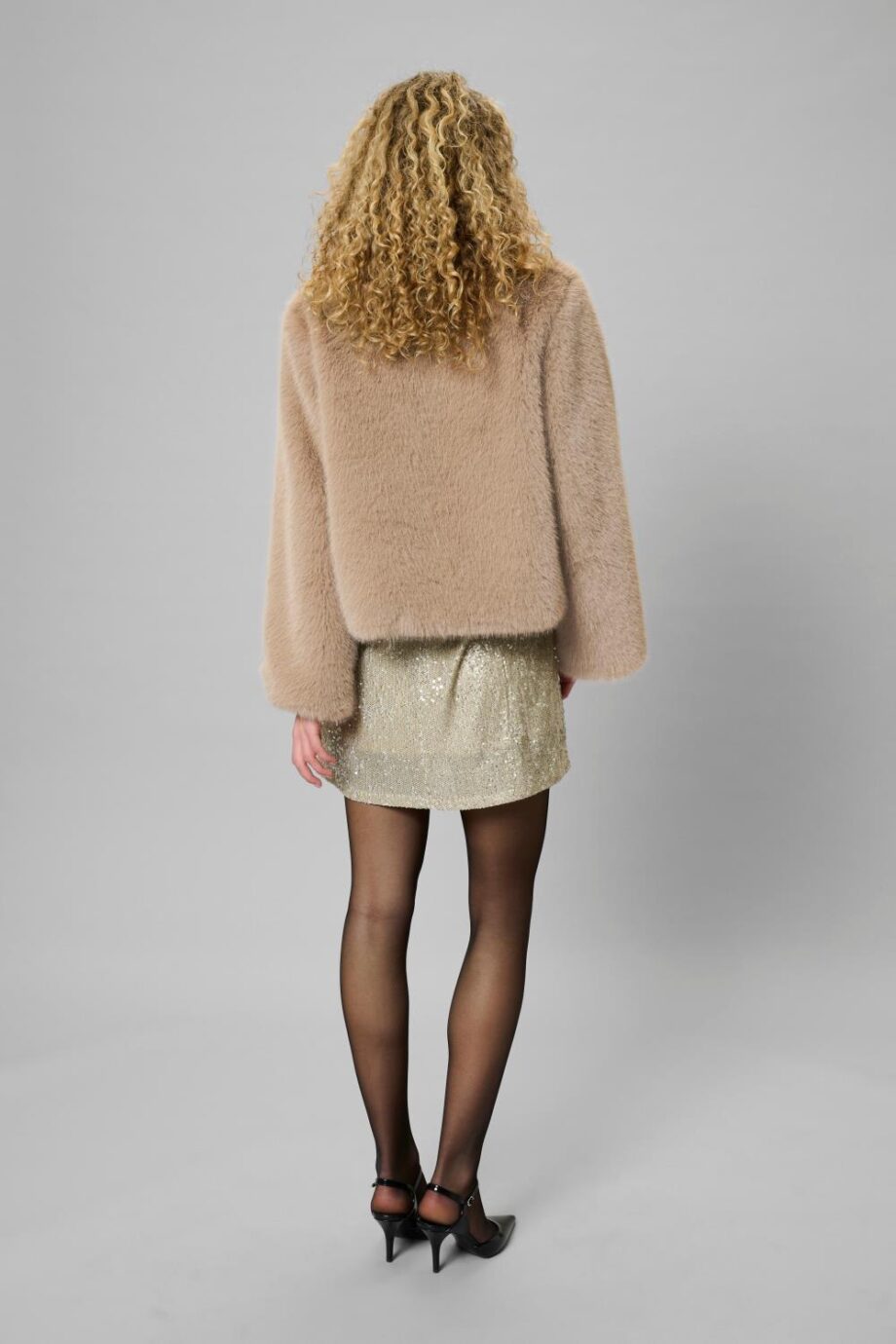 My Essential Wardrobe Alexa Fur Jacket Greige