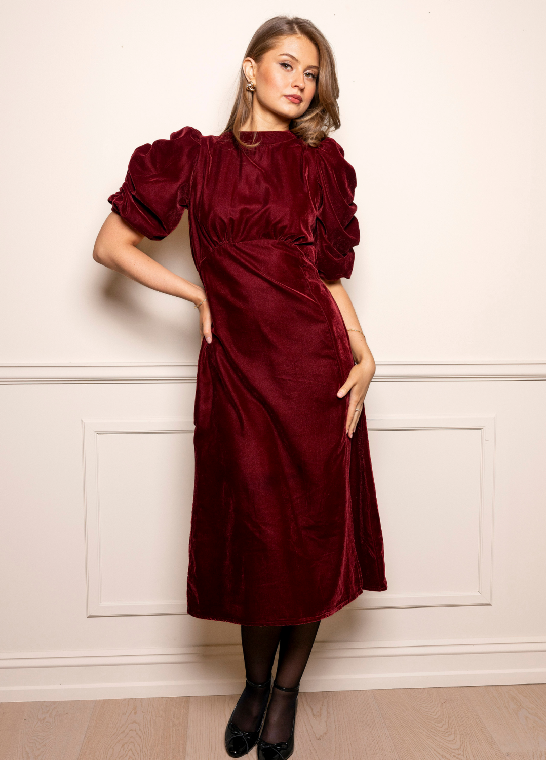Miss Maya Dakota Dress Velvet Bordeaux