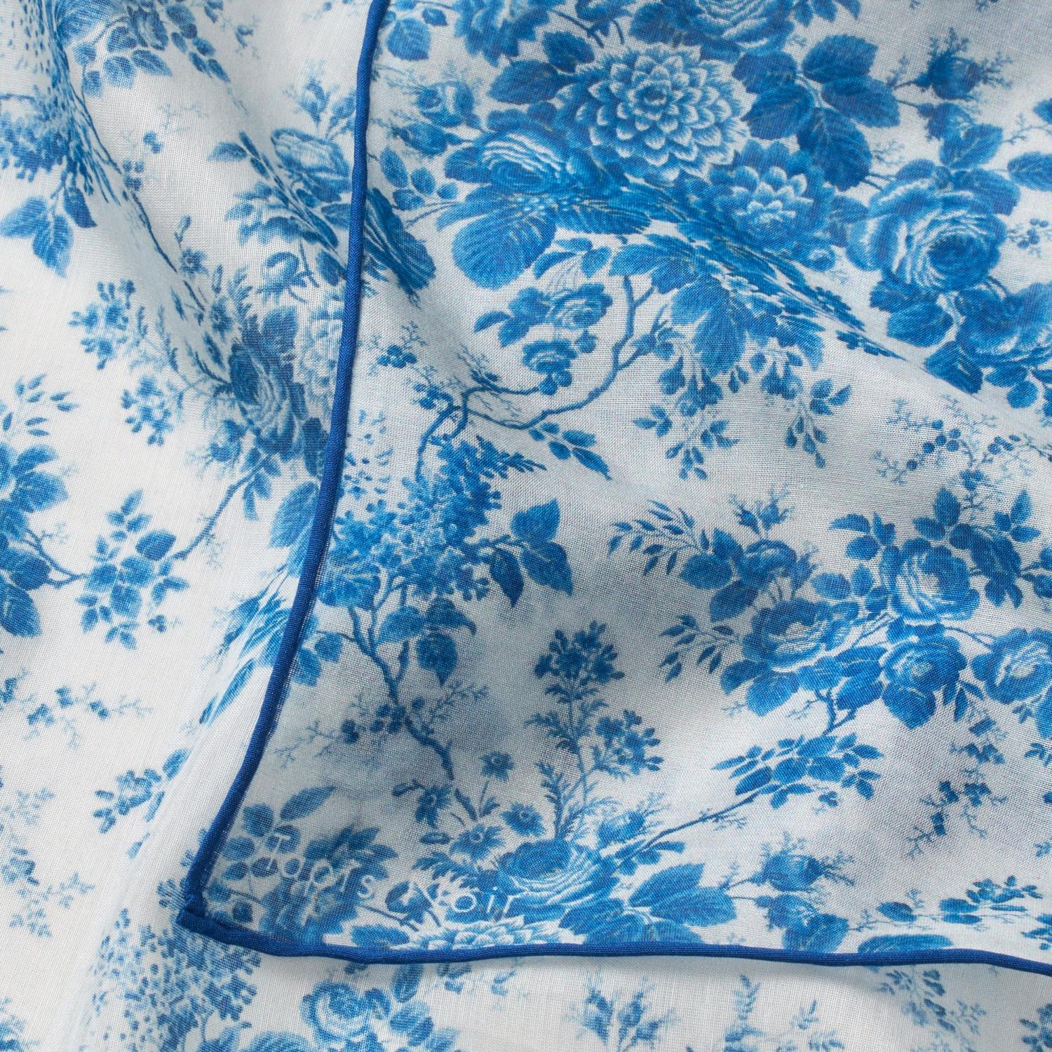 Tapis Noir Light Small Emilia Scarf