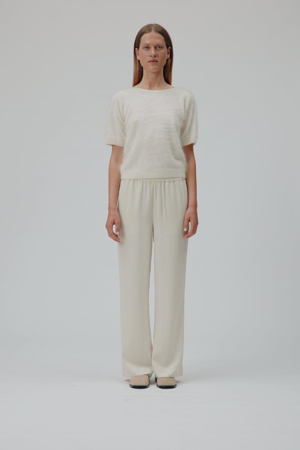 Six Ames Rachel Brushed White