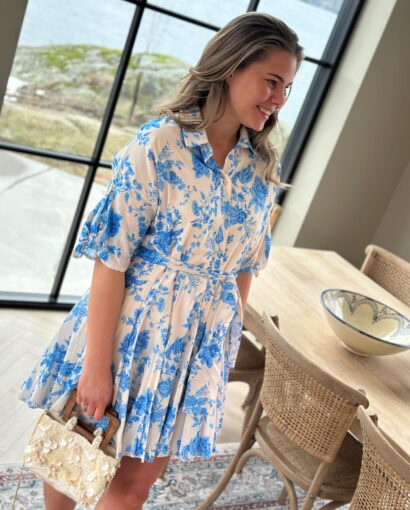 Urban Pioneers Gatinara Dress Light Blue