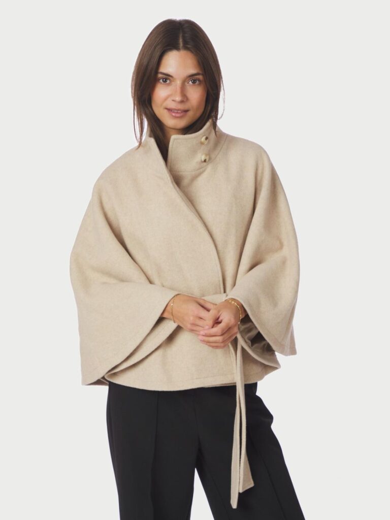 Neo Noir Zanna Cape Sand