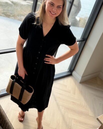 Urban Pioneers Nissi Dress Black