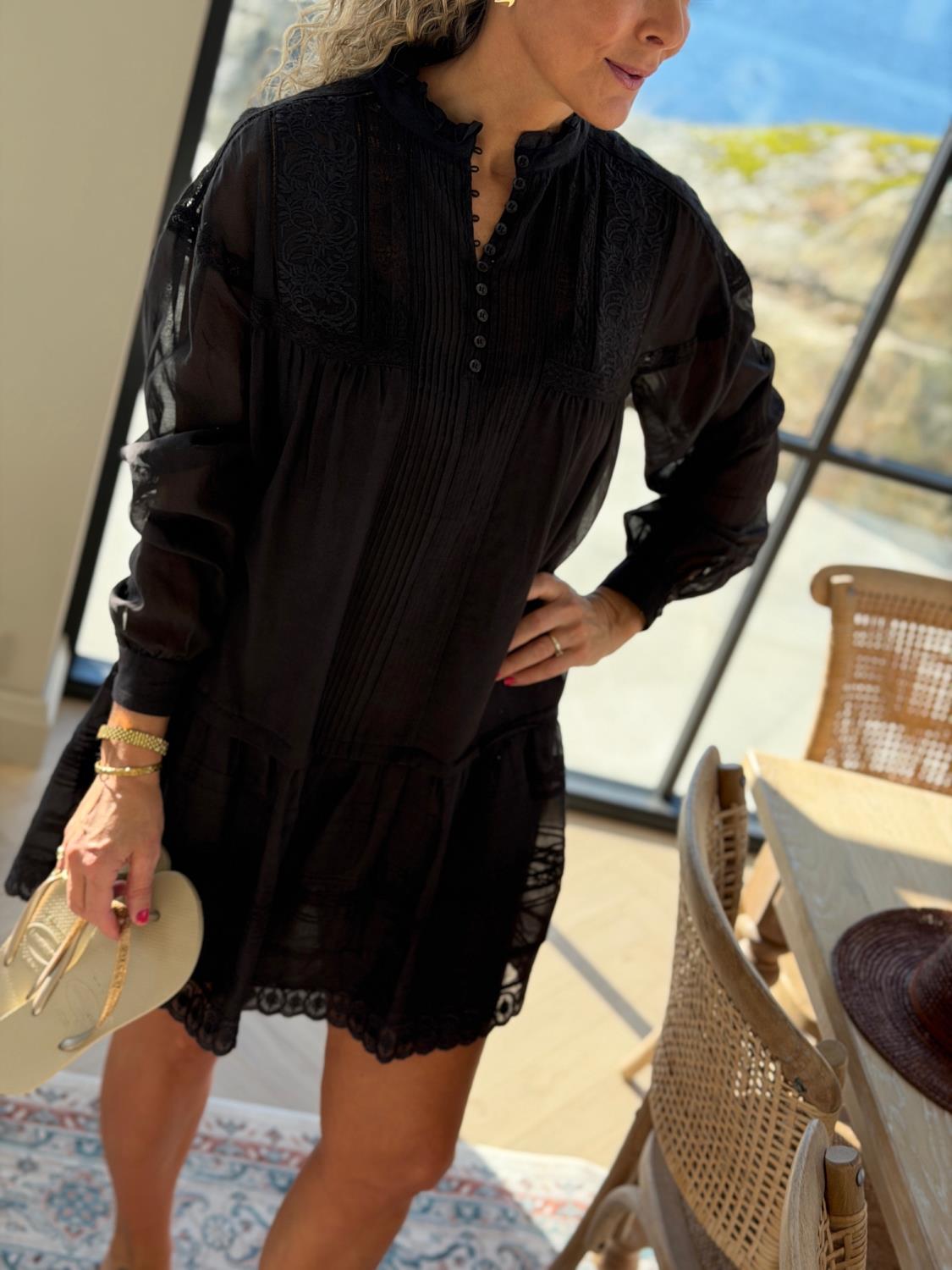 Urban Pioneers Selestina Dress Espresso - brun kjole til hverdag og fest