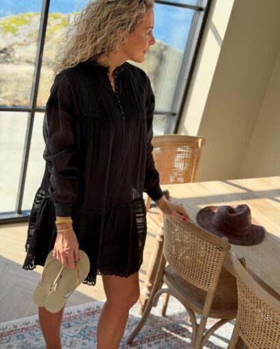 Urban Pioneers Selestina Dress Espresso - brun kjole til hverdag og fest