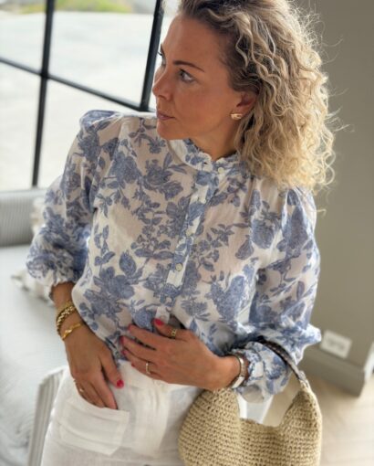 Neo Noir Oda Flower Spring Shirt - Tynn bomullsbluse i nydelig print