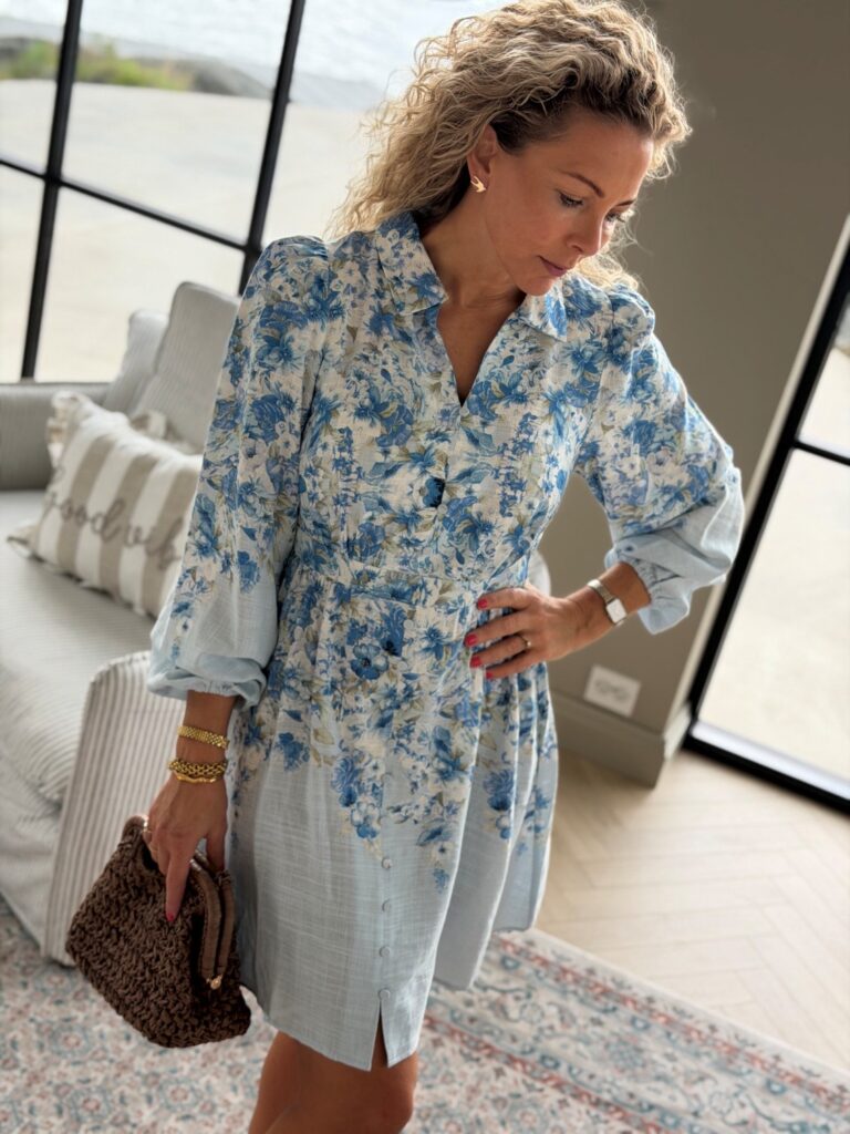 YAS Cleo LS Dress Skyway Cleo Print -Sommerkjole dame i viskose og lin