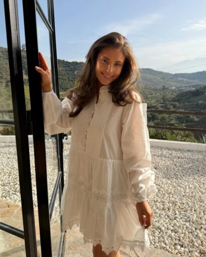 BY IC Liv Dress White Embroidery - Hvit sommerkjole med broderier