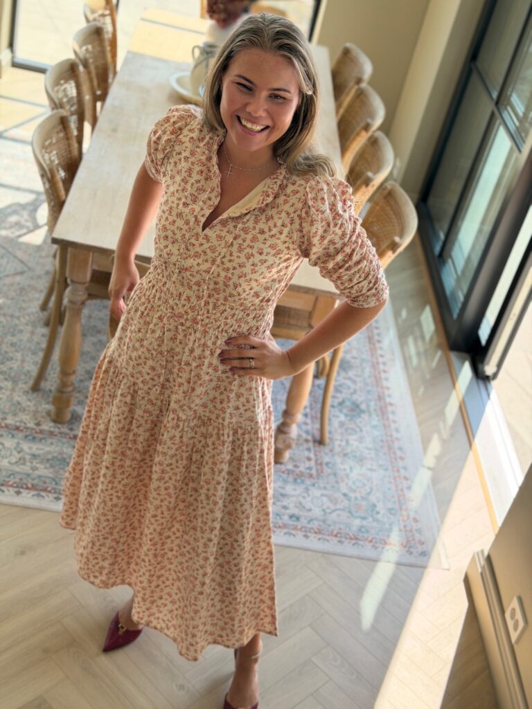 MissMaya Madison Dress Rose Elegance Midi – den perfekte go-to-kjolen