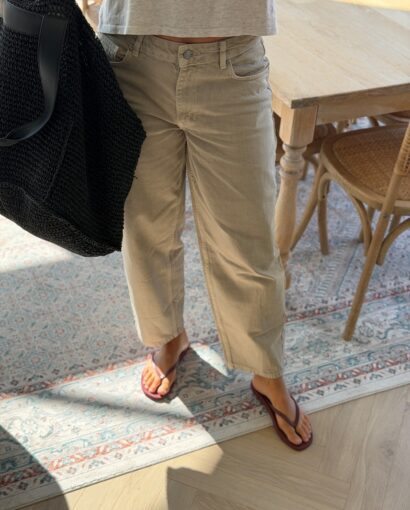My Essential Wardrobe Baloo Barrel Jeans Sage – barrel jeans med benlengde 28