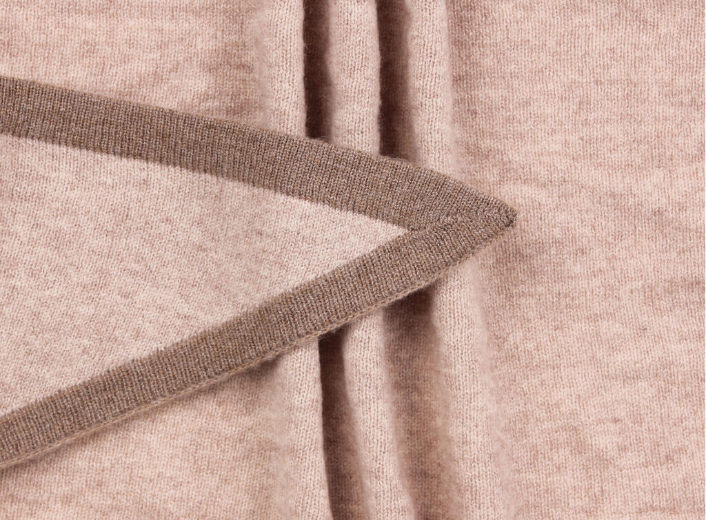 Nohr Lara Duo Triangle Scarf Beige