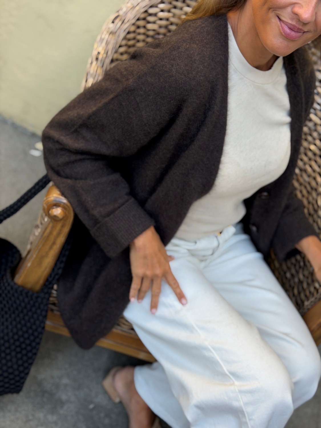 Six Ames Lina Cardigan Espresso Brown – Brun cardigan i 100 % vaskebjørnull